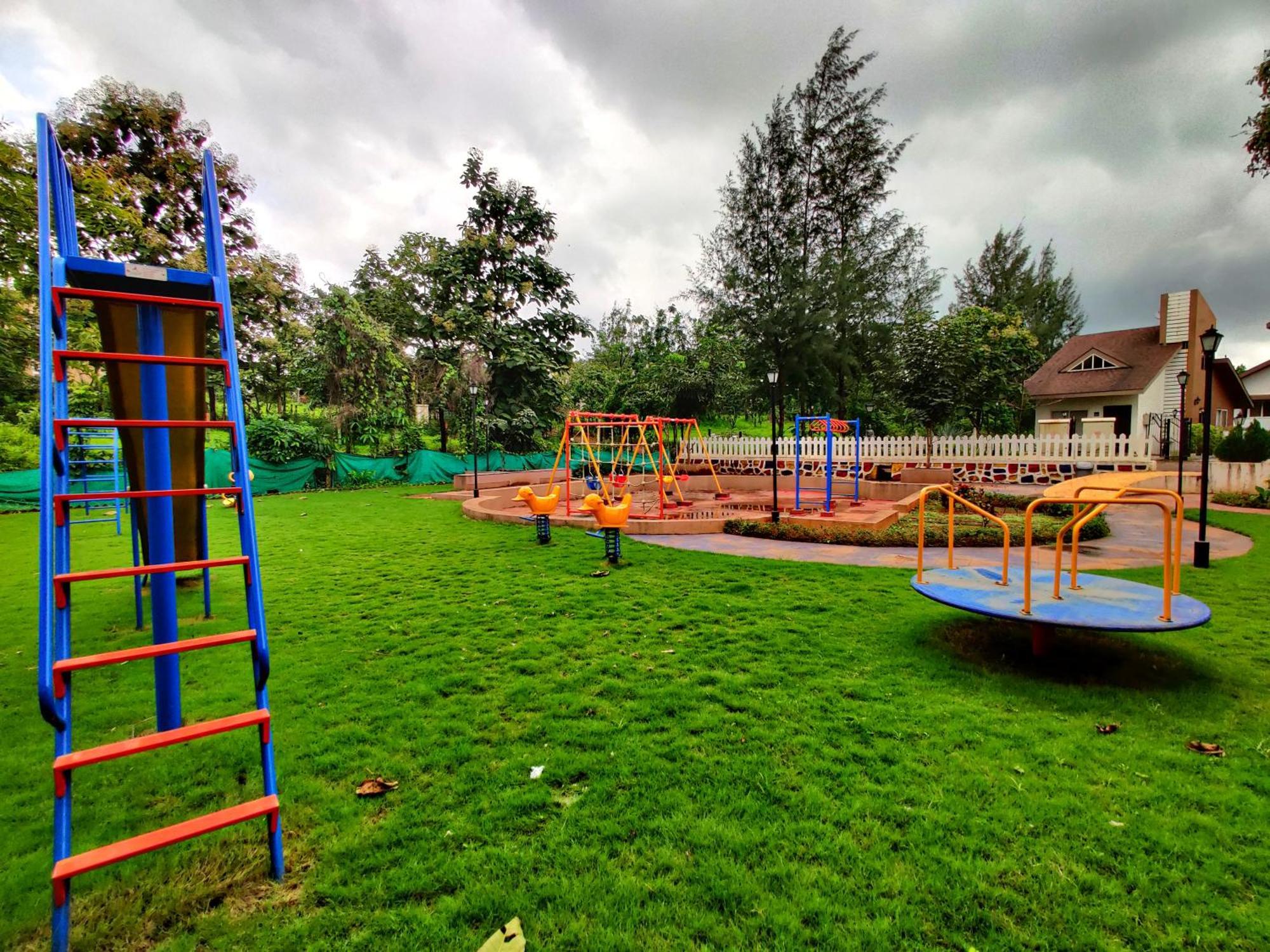 Pushpam Sanskruti Resort Karjat - A Pure Veg Resort Dhamni Ngoại thất bức ảnh