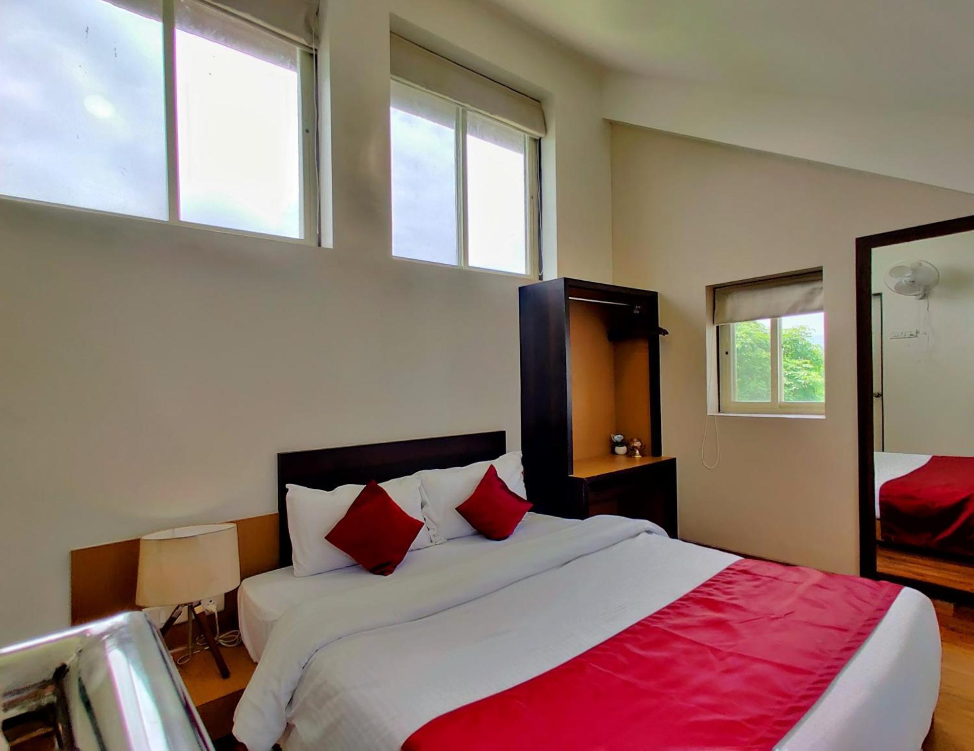 Pushpam Sanskruti Resort Karjat - A Pure Veg Resort Dhamni Ngoại thất bức ảnh